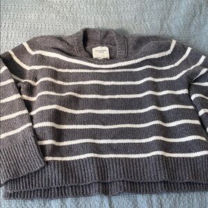 Abercrombie & Fitch Charcoal and White Striped Sweater